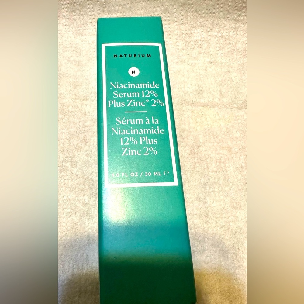 BNIB Naturium Niacinamide Face Serum 1 oz